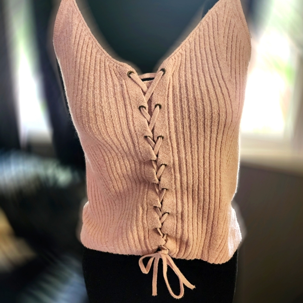 AMERICAN EAGLE Pink Crop